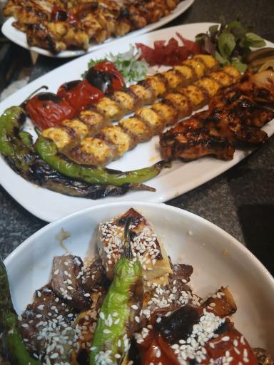 عکس کافه کباب شب 