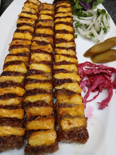 عکس کافه کباب شب 