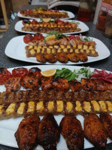 عکس کافه کباب شب 