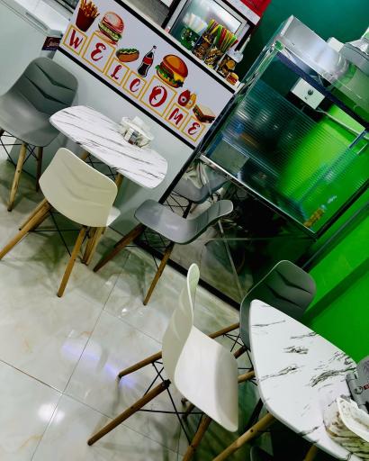 اغذیه ساندویچک 