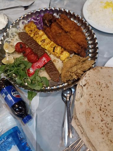 عکس باغ رستوران نقش جهان