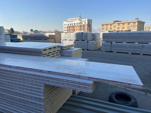 عکس نمایندگی رسمی و انبار ساندویچ پانل کبیر