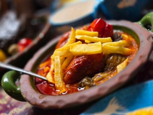 رستوران شور کولی