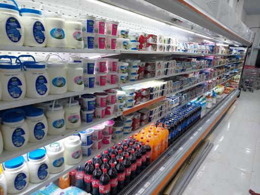 عکس فروشگاه زنجیره ای اتکا