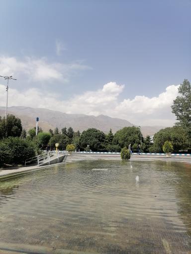 عکس استخر و آبنمای نمایشگاه بین‌المللی تهران