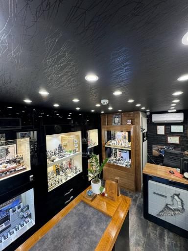 عکس فروشگاه ساعت رویای زمان