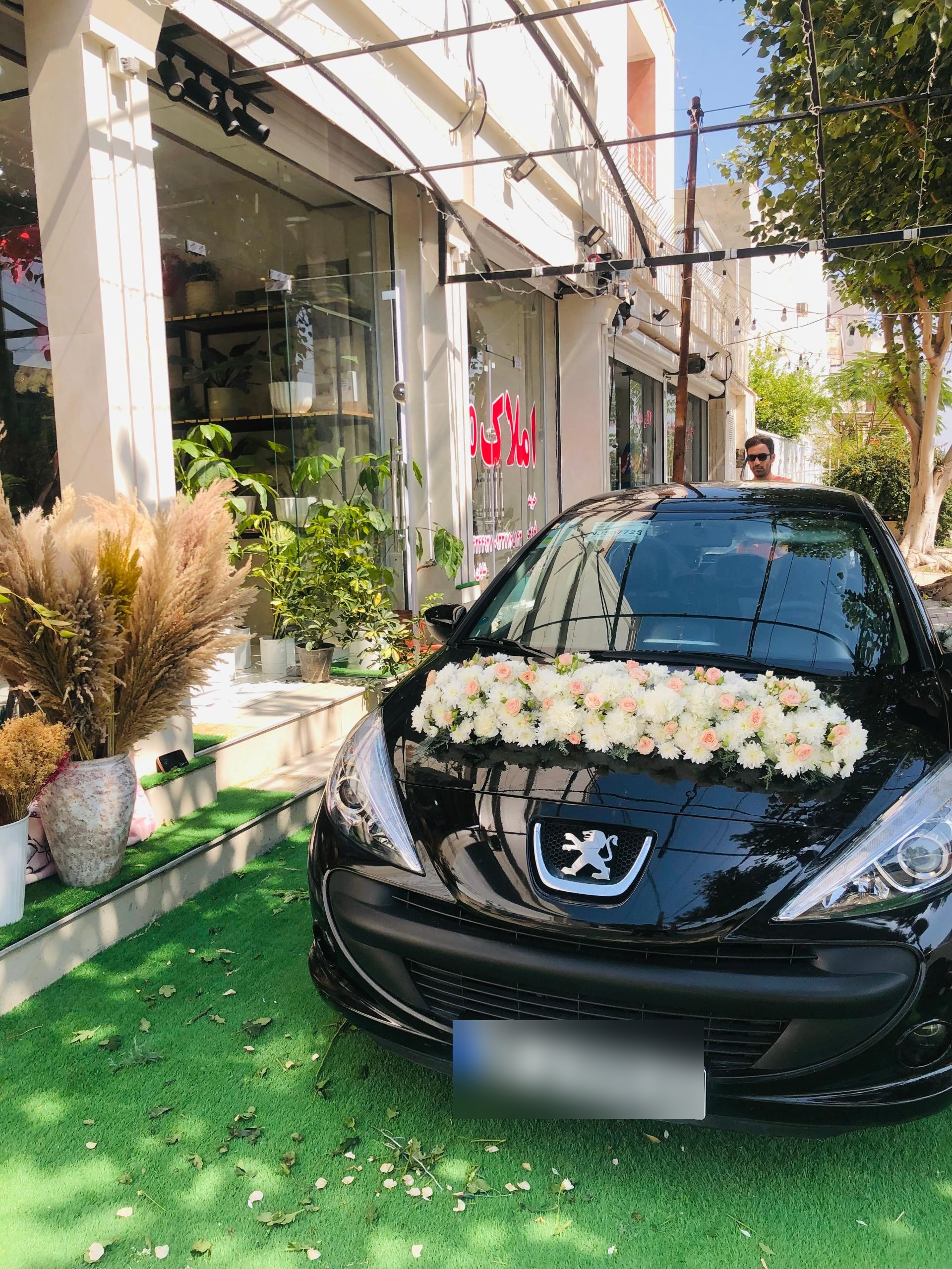 عکس گلفروشی لیا گل 