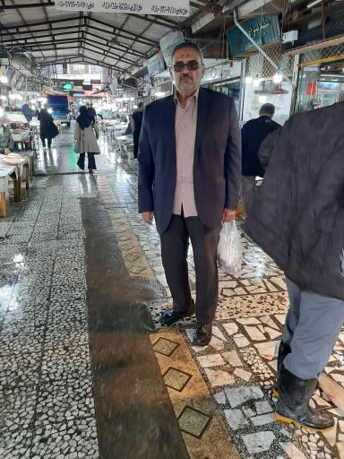 عکس بازار ماهی محمودآباد