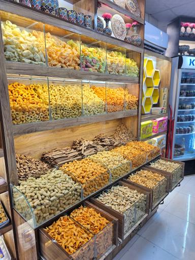 عکس سوغات سرای میراث