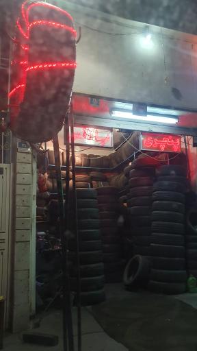 آپاراتی و پنچر گیری خودرو