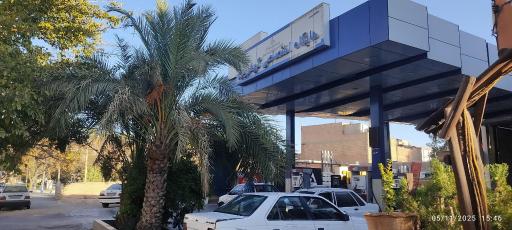 عکس پمپ بنزین گوهرریزی