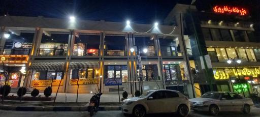 عکس مرکز خرید آلادیوم