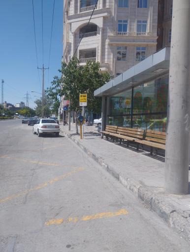 عکس ایستگاه اتوبوس شهید اصلانی 26