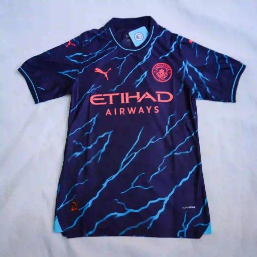 عکس لباس ورزشی کمالی