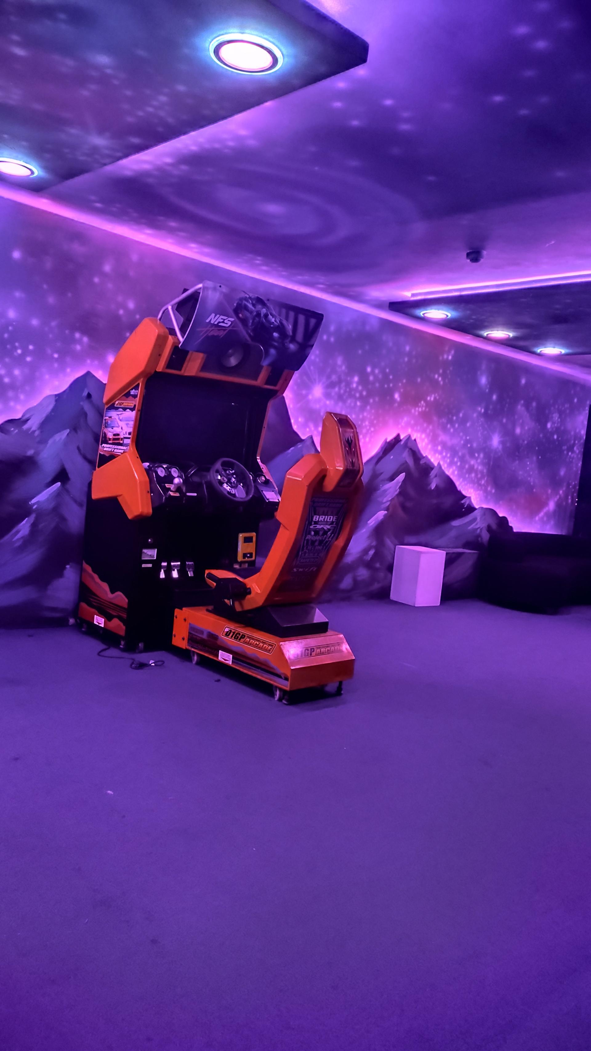 عکس مجموعه ی فرهنگی آموزشی کاردانا