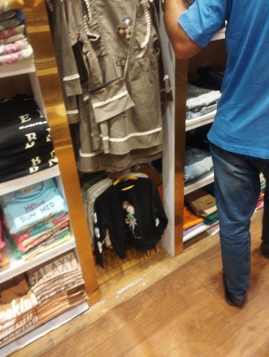 عکس پوشاک بچه شمشیری