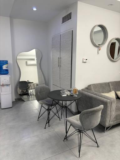 عکس کلینیک زیبایی دکتر آهنج