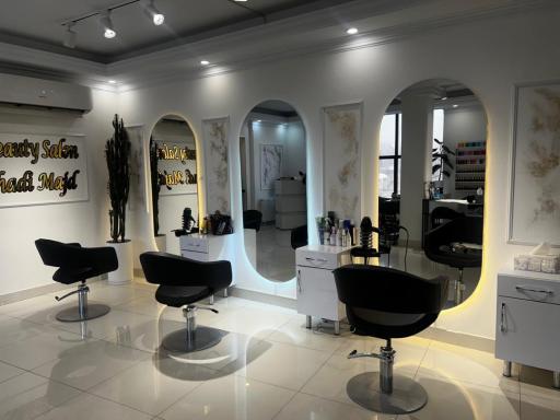 عکس سالن زیبایی شادی مجد