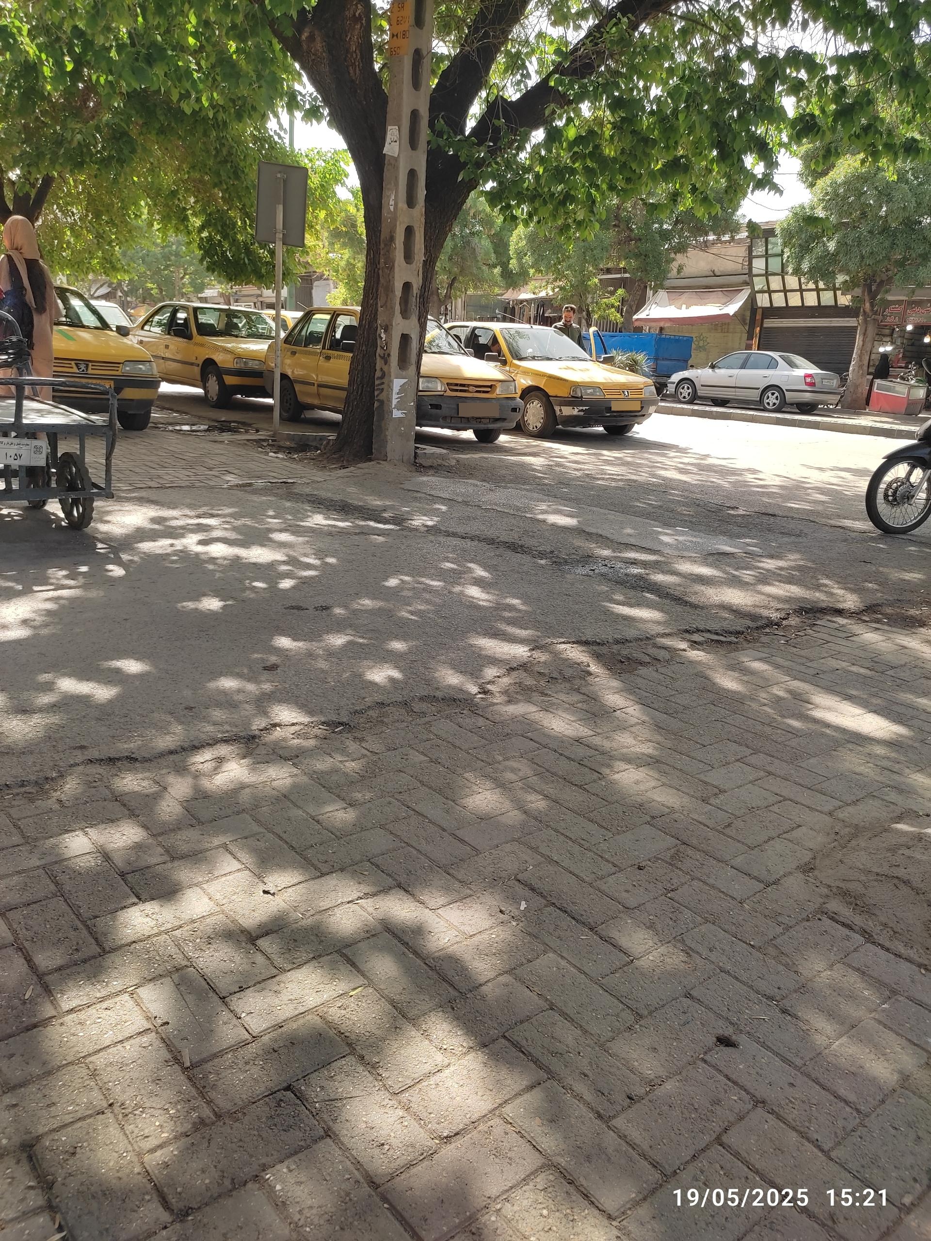 عکس ایستگاه تاکسی 