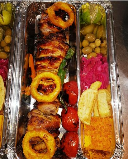 عکس سفره خانه سنتی امپراتور