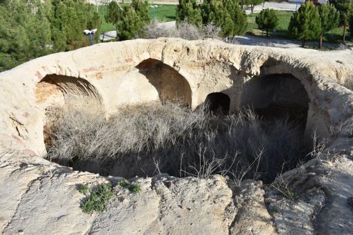 عکس باغ رستوران قلعه وداغ