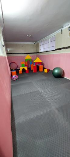 عکس خانه ‌کودک بال پرواز