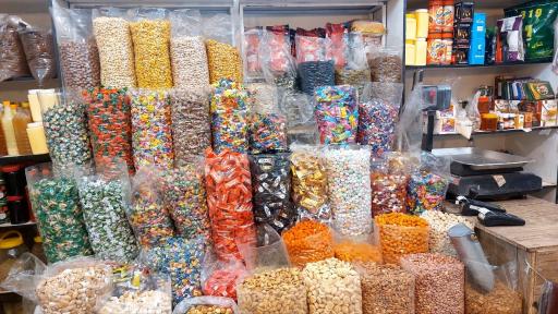 عکس عطاری و خشکبار ممتاز امیران (دلجو)