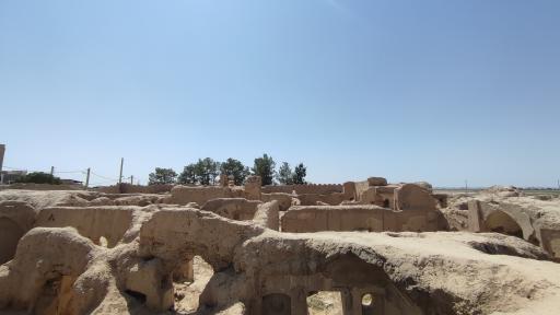 عکس قلعه خان طاهری