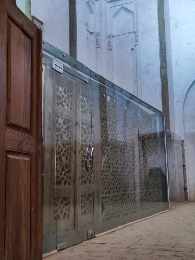 عکس بقعه شیخ عبدالصمد نطنزی