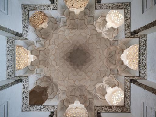 عکس بقعه شیخ عبدالصمد نطنزی