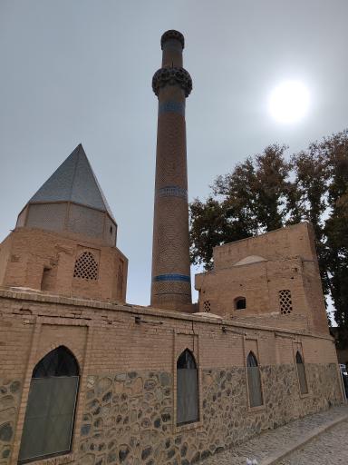 عکس بقعه شیخ عبدالصمد نطنزی