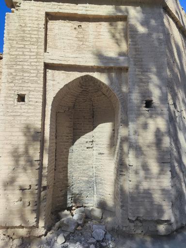 عکس قلعه خان طاهری