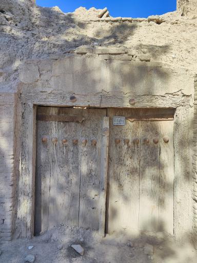 عکس قلعه خان طاهری