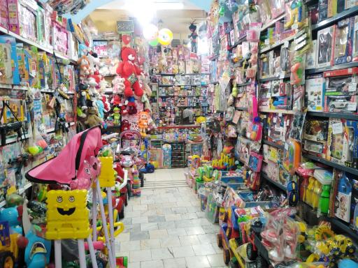 عکس مرکز خرید بزرگ ثامن