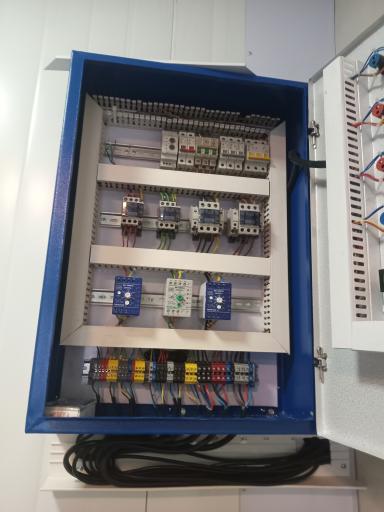 عکس البرز برودت توس 