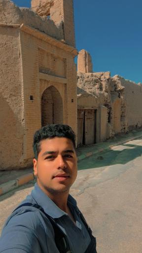 عکس قلعه خان طاهری