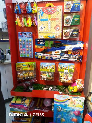 عکس فروشگاه اسباب بازی بیبی باس