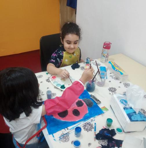 عکس آموزشگاه نقاشی کودک نلین
