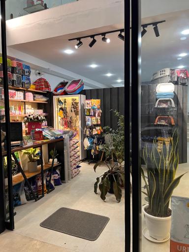 عکس پت شاپ و کلینیک دامپزشکی سینا