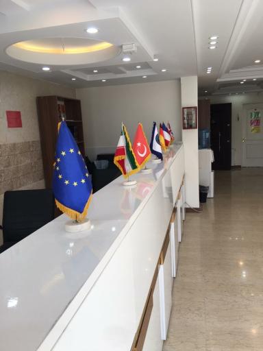 عکس آموزشگاه زبان ملل شعبه ده‌حقی