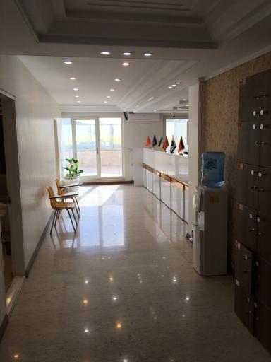 عکس آموزشگاه زبان ملل شعبه ده‌حقی