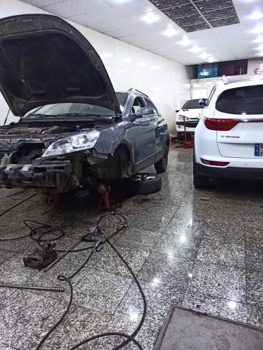 کارگاه جلوبندی و جعبه فرمان ایمان