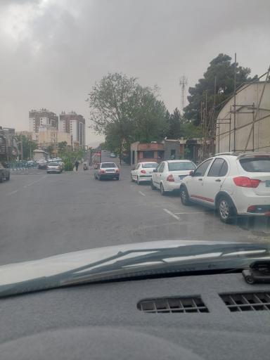 عکس درب ورودی دانشگاه شهید بهشتی