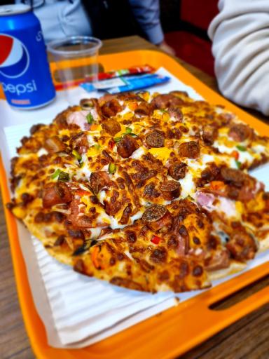 عکس فست فود خانم جویا