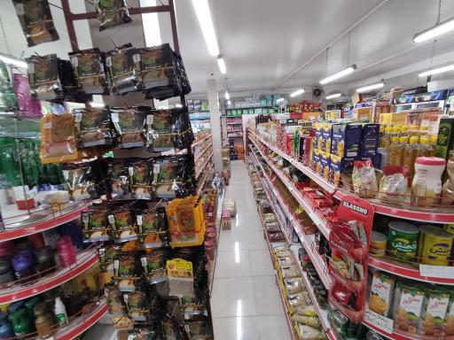 سوپرمارکت خانواده