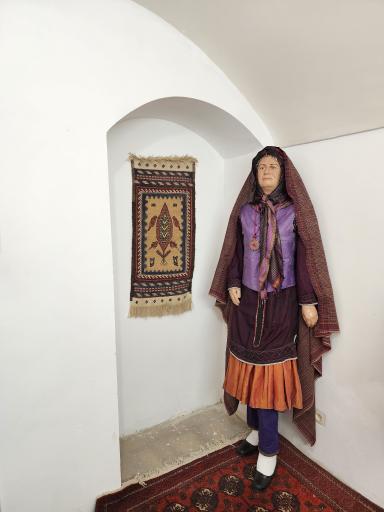 عکس خانه پردلی (موزه لباس و منسوجات بیرجند)