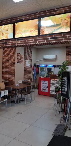 عکس فست فود خانم جویا