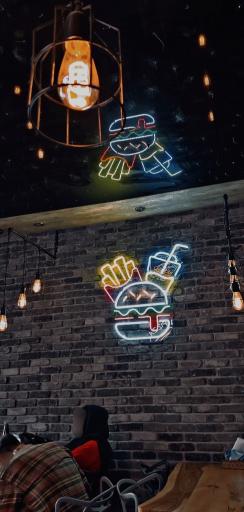 عکس شاهین برگر