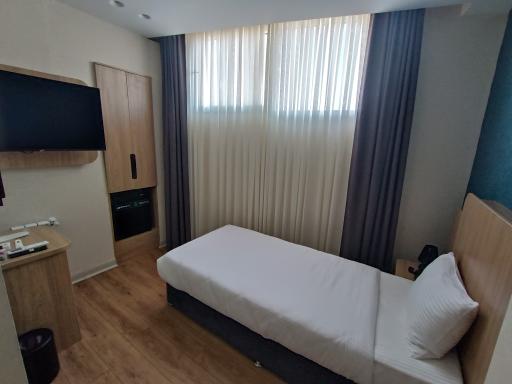 عکس هتل پرستیژ