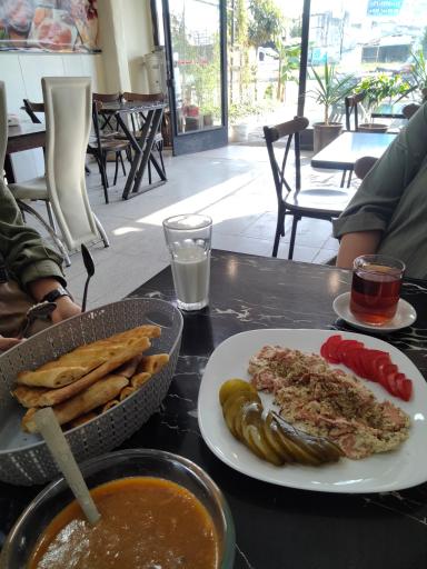 عکس کافه چاشت شعبه 1